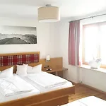 Steinbock Hotel 3*