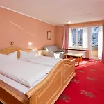 Hotel Steinbock 3*