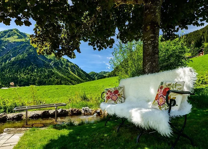 Отель Steinbock 3*