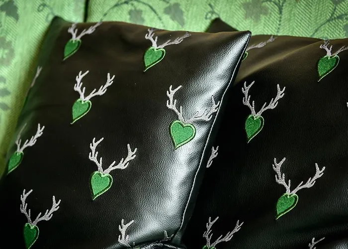 Steinbock Отель