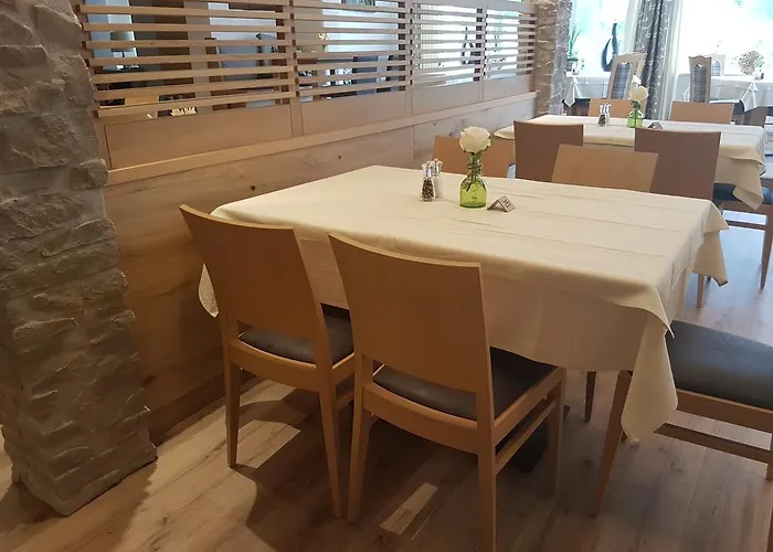 Steinbock Отель